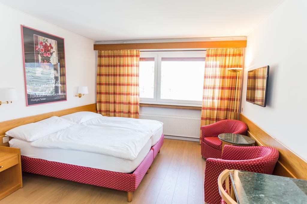 Hôtel du Rhône Sion Quarto foto